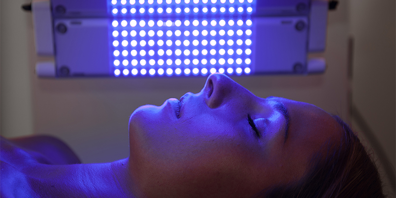 light therapy for acne